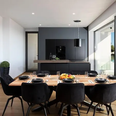 Luxury Dali - 42 M2 Infinity Pool & Wellness Villa