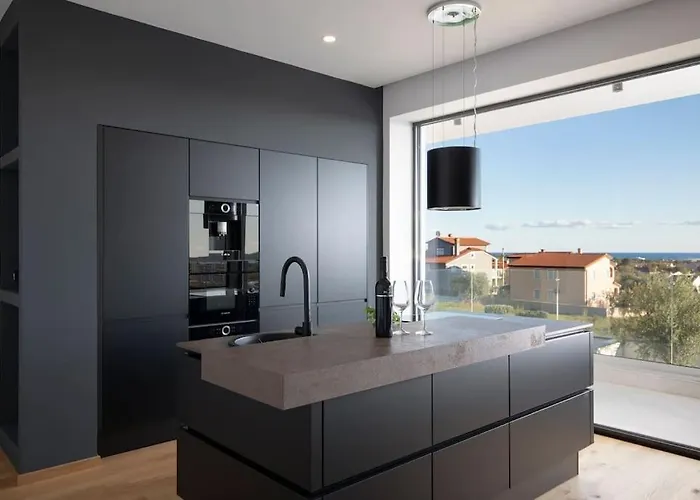 Luxury Dali - 42 M2 Infinity Pool & Wellness * Medulin