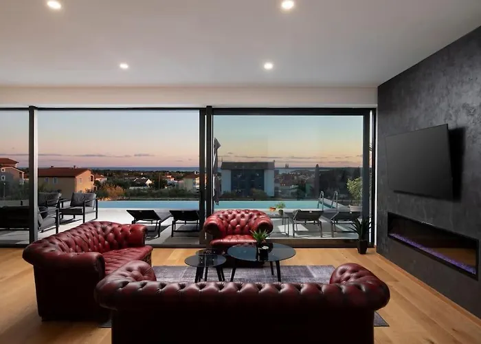 빌라 Luxury Dali - 42 M2 Infinity Pool & Wellness