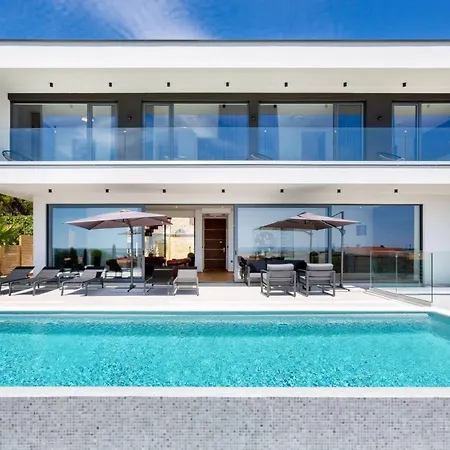 Luxury Dali - 42 M2 Infinity Pool & Wellness Вилла Медулин