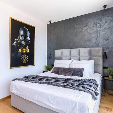 Luxury Dali - 42 M2 Infinity Pool & Wellness Вилла *