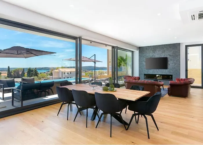 Luxury Dali - 42 M2 Infinity Pool & Wellness