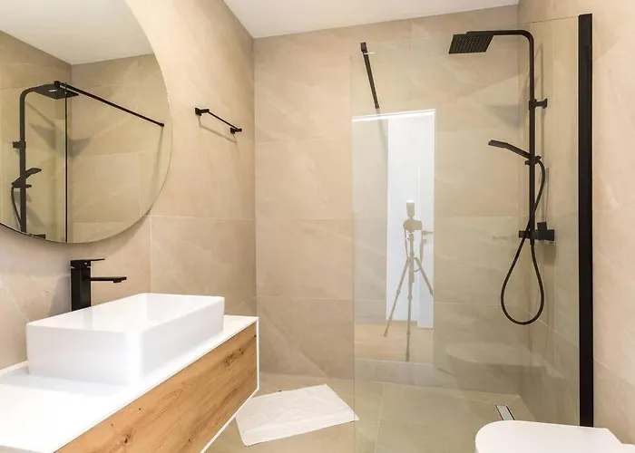 Villa Luxury Dali - 42 M2 Infinity Pool & Wellness Medulin