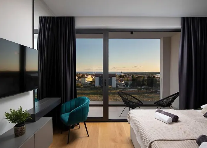 Luxury Dali - 42 M2 Infinity Pool & Wellness * Medulin